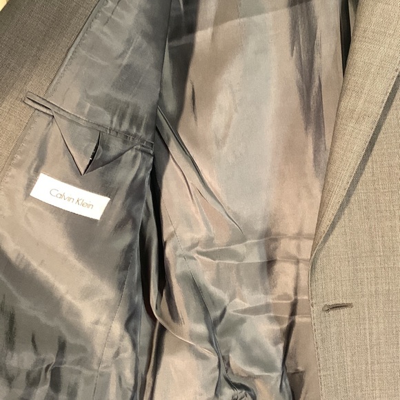 NWOT Calvin Klein (42L) - Picture 10 of 16